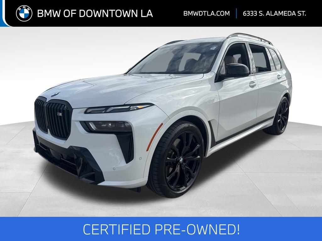 2025 BMW X7 M60i's photo