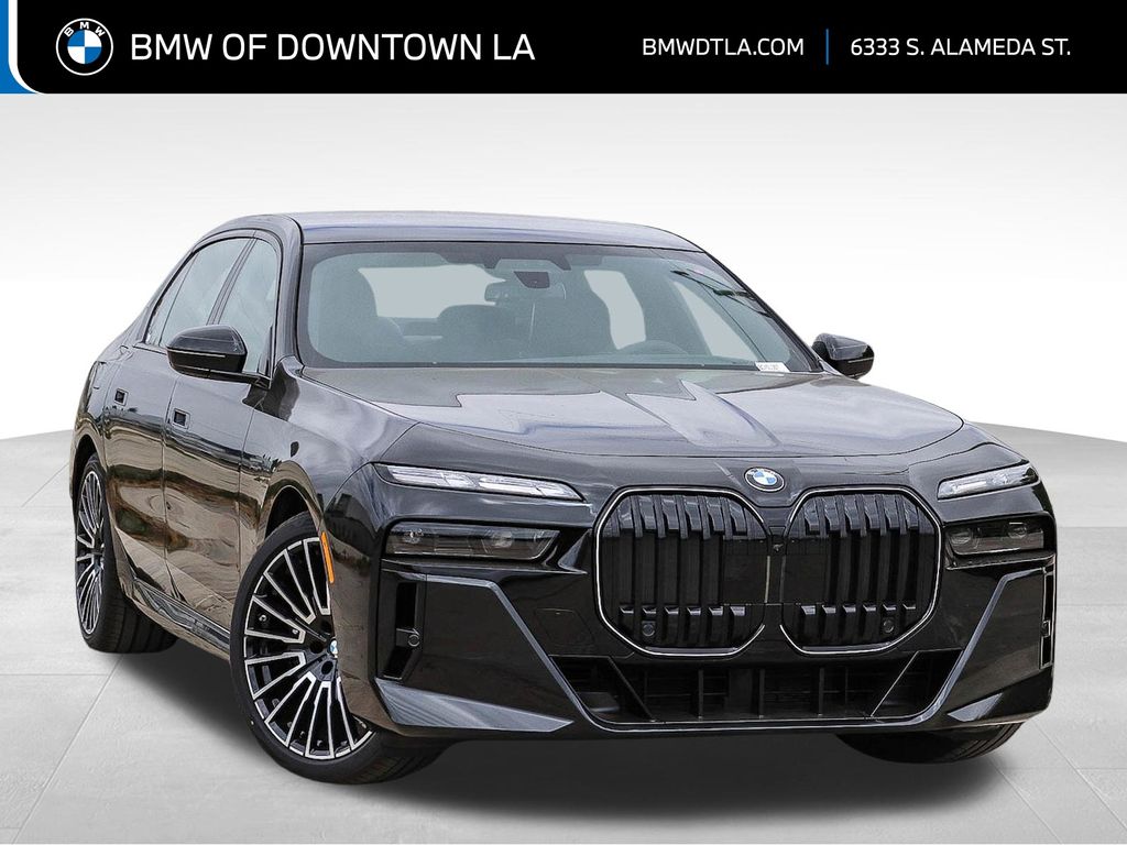 2026 BMW 7 Series 740i Sedan's photo