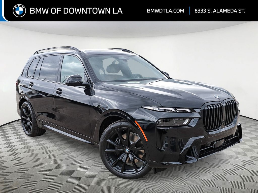 2026 BMW X7 40i's photo