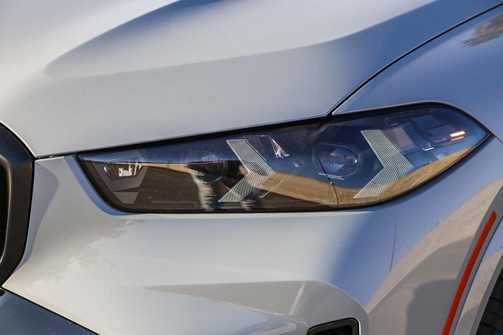 New 2026 BMW X5 sDrive40i SUV