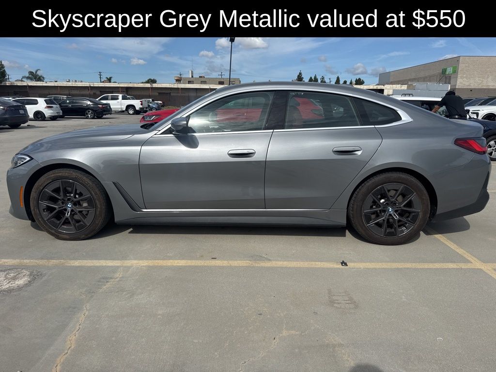 2022 BMW i4 eDrive40 photo 2