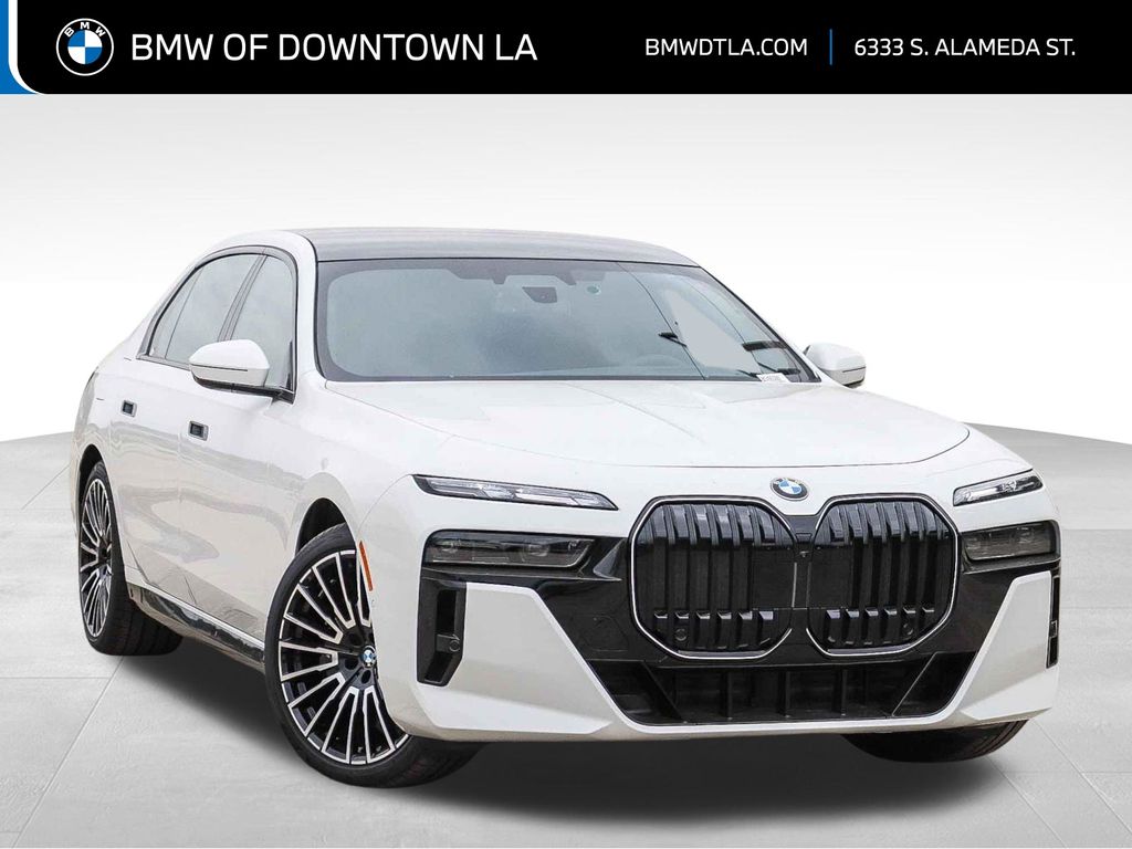 2026 BMW 7 Series 760i xDrive Sedan's photo