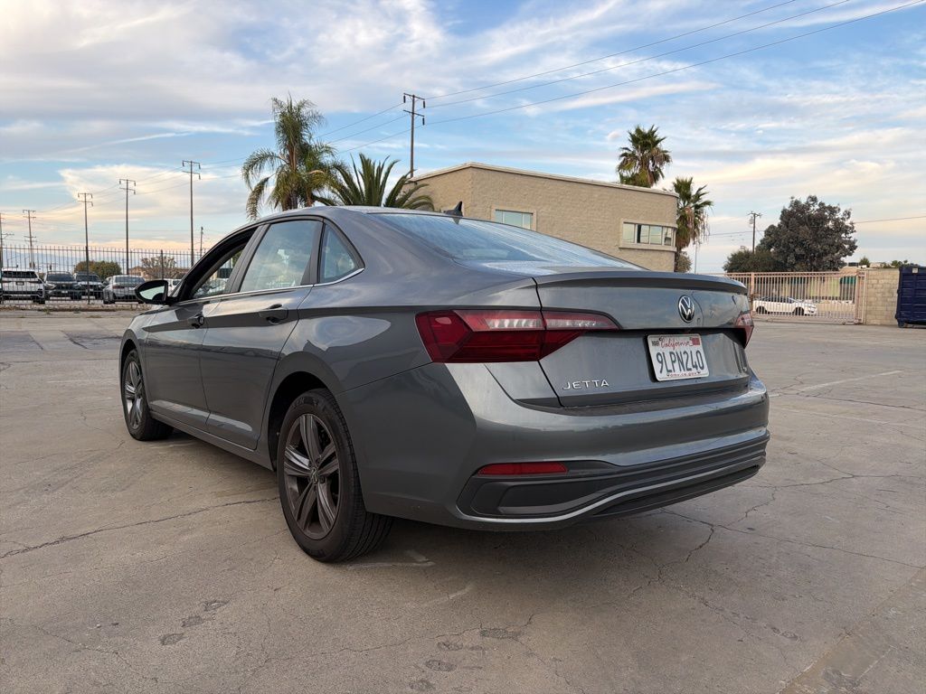 2024 Volkswagen Jetta 1.5T SE photo 2