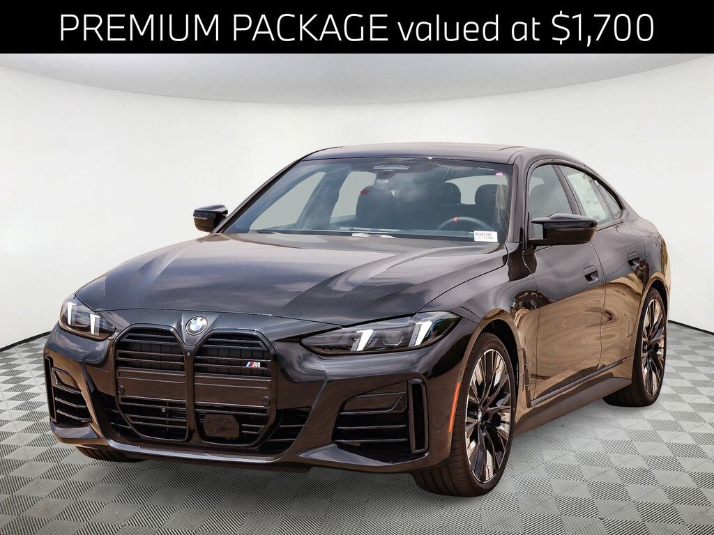 New 2026 BMW 4 Series M440i xDrive Hatchback