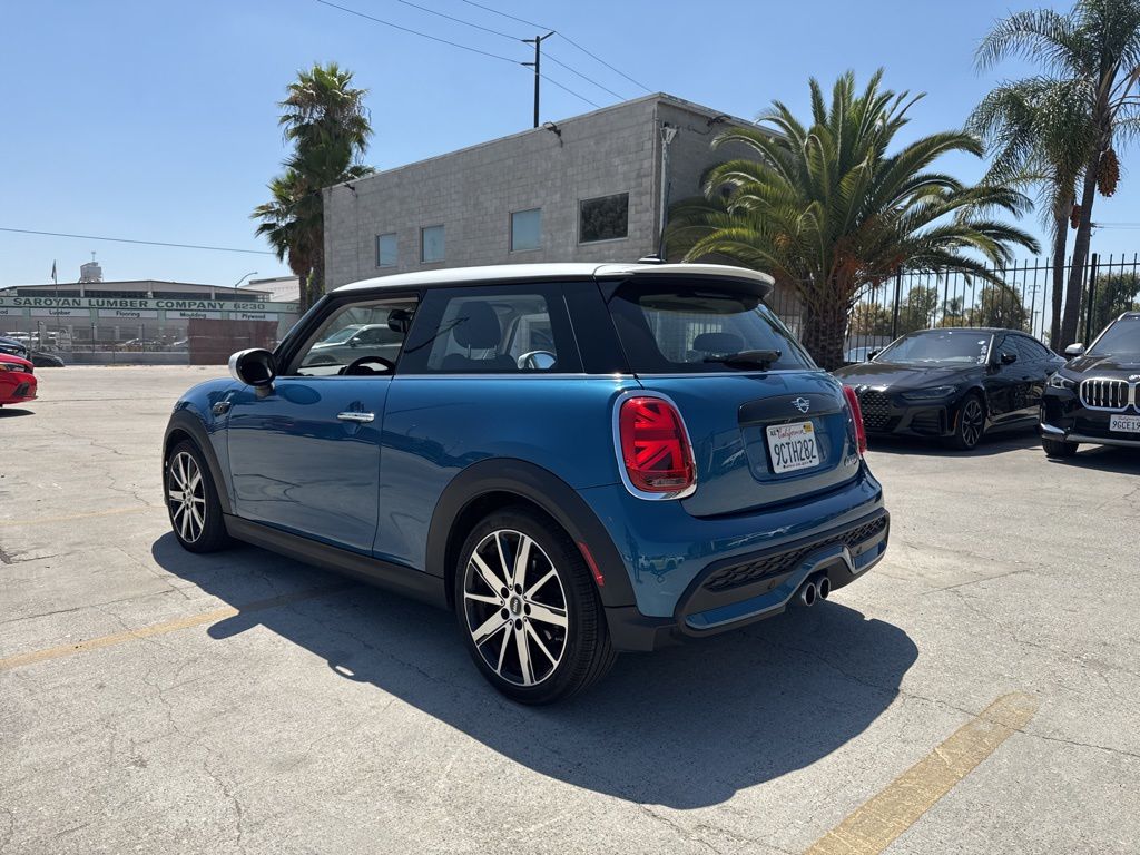 2023 Mini Cooper Hardtop S photo 3