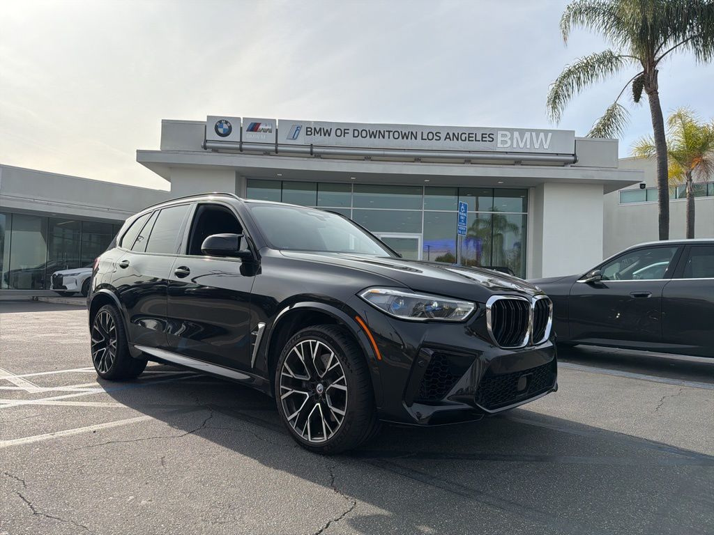 2023 BMW X5 M Base's photo