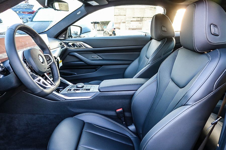 2026 BMW 4 Series 430i - Photo 18