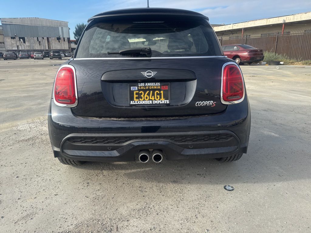 2023 Mini Cooper S Iconic photo 4