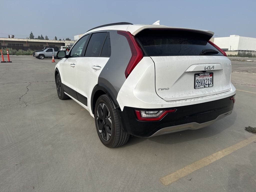 Used 2023 Kia Niro EV Wave SUV