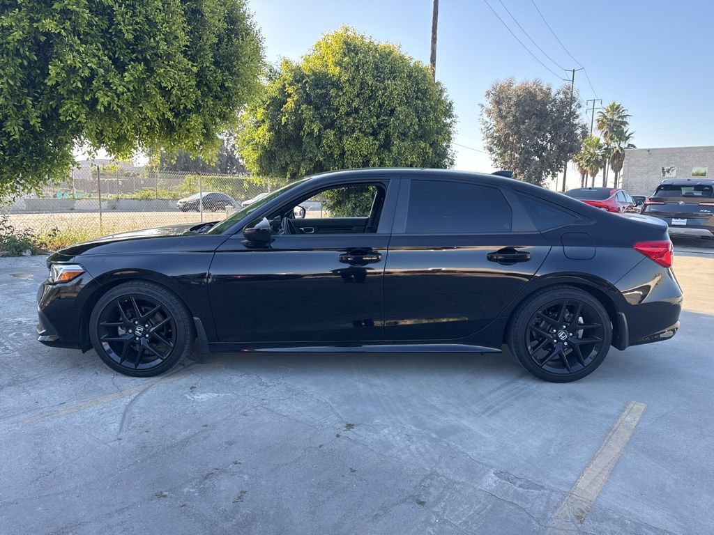 2023 Honda Civic Sport photo 2