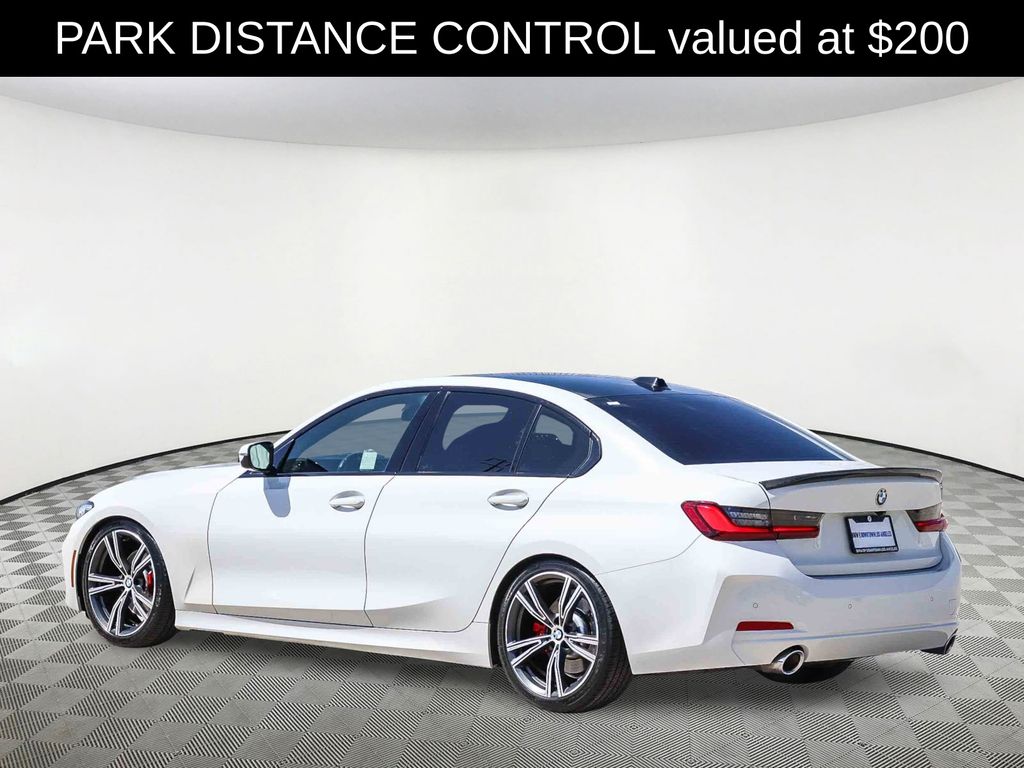 2023 BMW 3 Series 330i photo 6