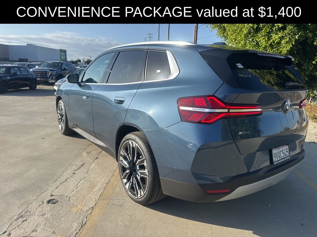 2026 BMW X3 30 xDrive photo 3