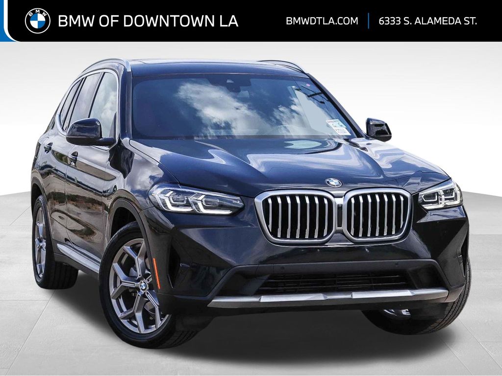 2022 BMW X3 sDrive30i's photo