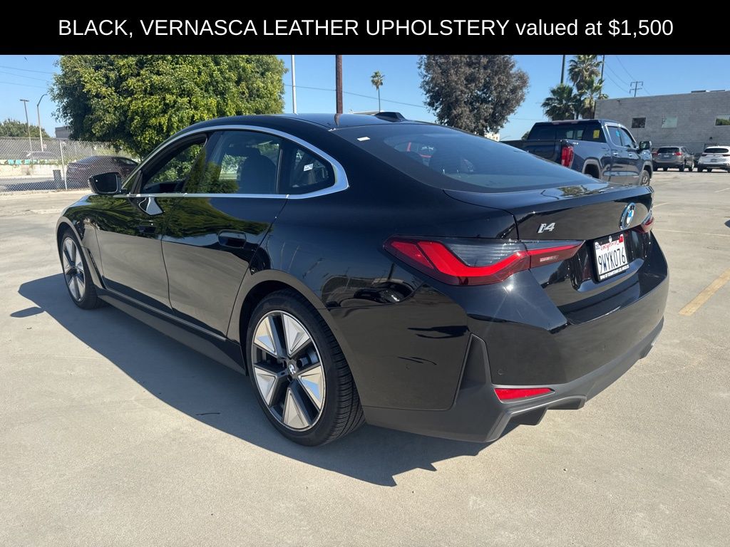 2025 BMW i4 xDrive40 photo 3