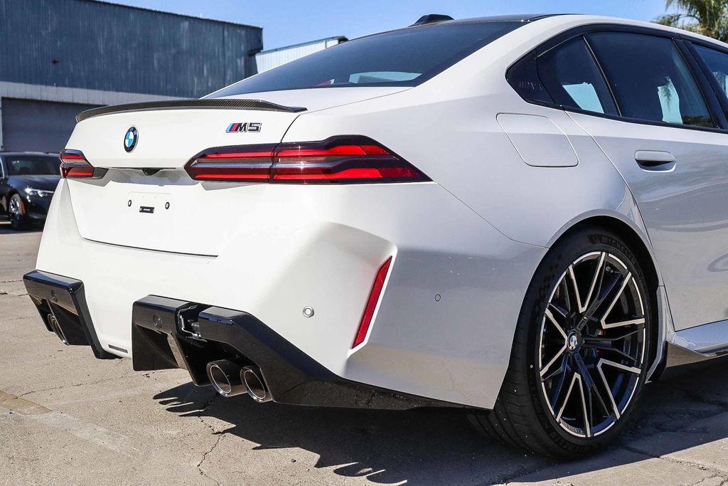 2026 BMW M5 M5 - Photo 10