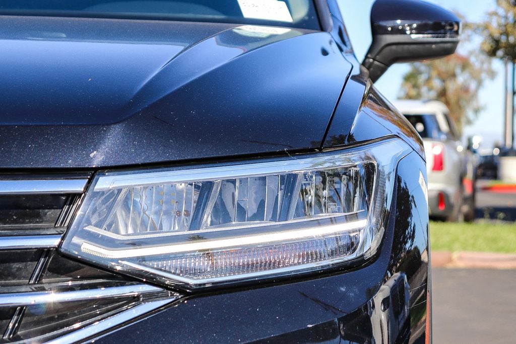 2022 Volkswagen Tiguan 2.0T S photo 3