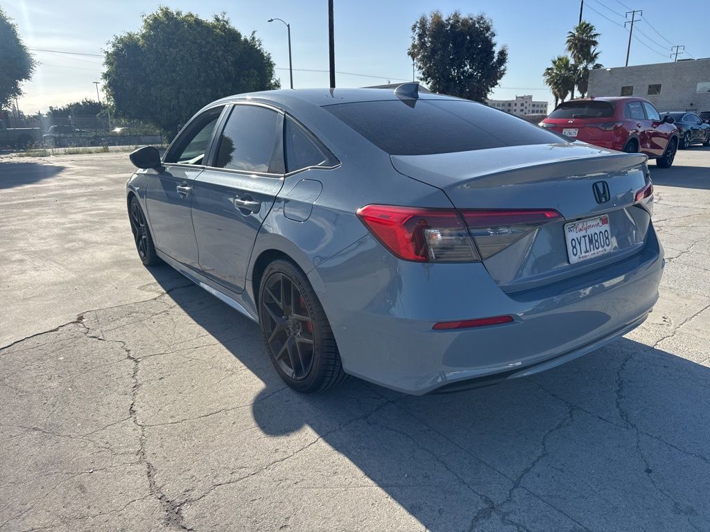 2022 Honda Civic Sport photo 3