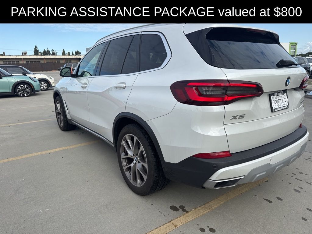 2022 BMW X5 sDrive40i photo 3