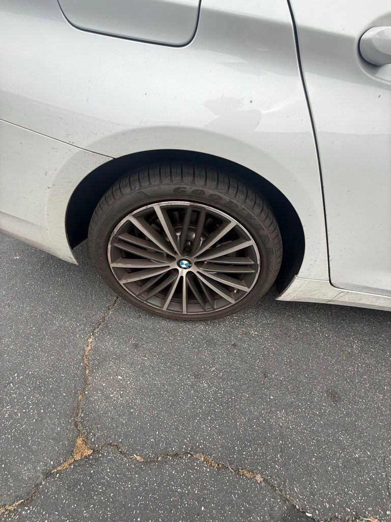 2023 BMW 5 Series 530i photo 6