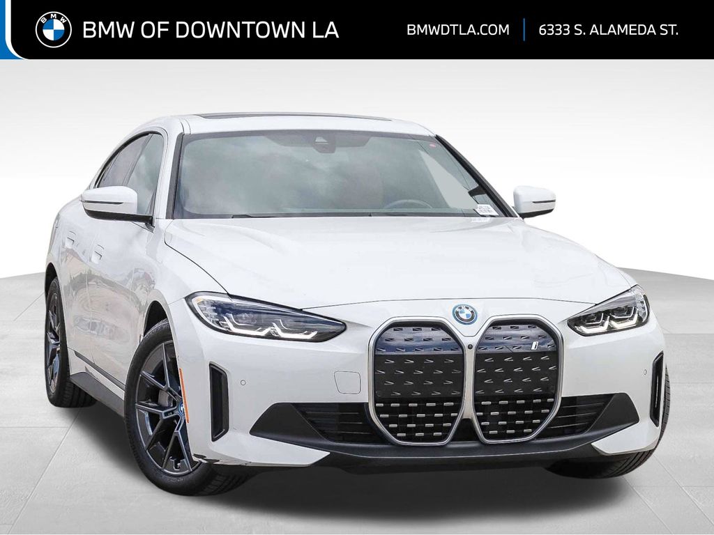2023 BMW i4 eDrive40's photo
