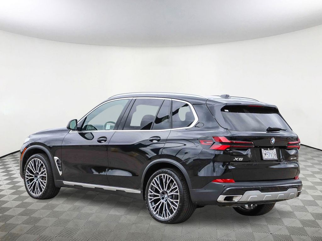 2026 BMW X5 sDrive40i photo 6