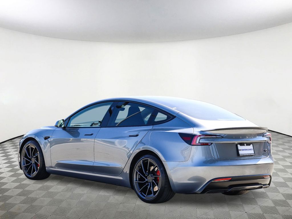 2024 Tesla Model 3 Performance photo 5