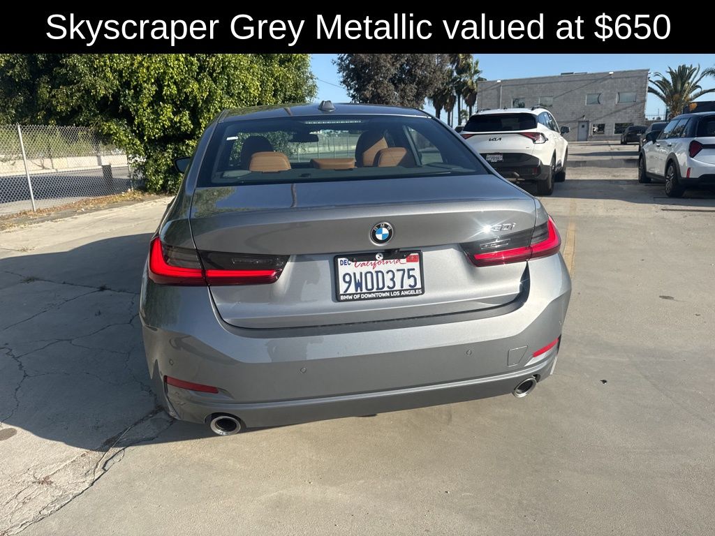 2026 BMW 3 Series 330i photo 4