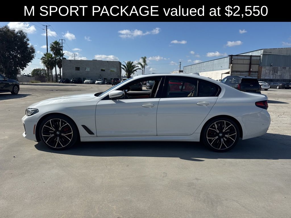 2023 BMW 5 Series 540i photo 2