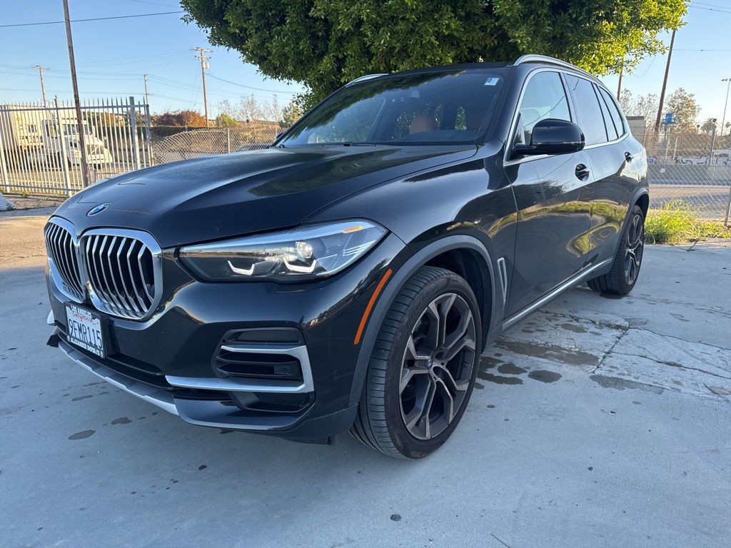 2023 BMW X5 40i's photo