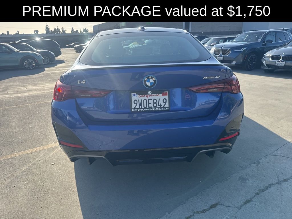 2025 BMW i4 eDrive40 photo 4