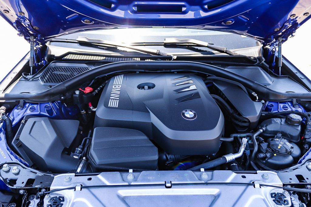 2026 BMW 3 Series 330i - Photo 31