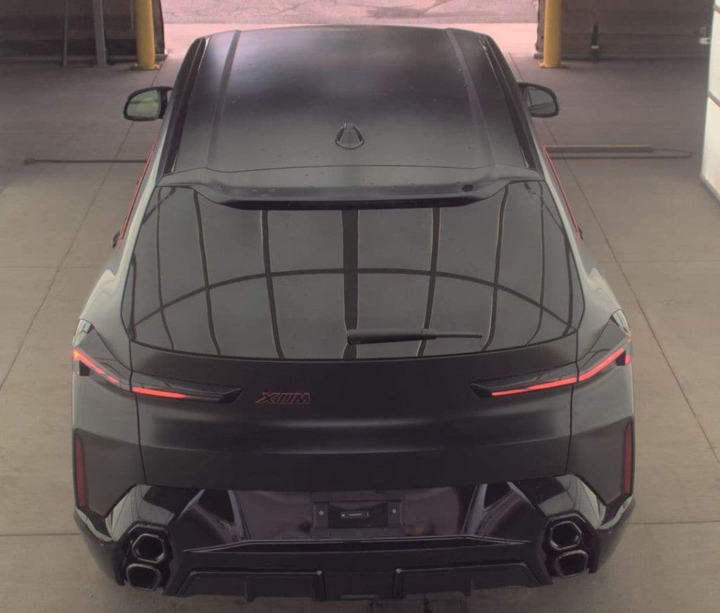 2024 BMW XM Label photo 5