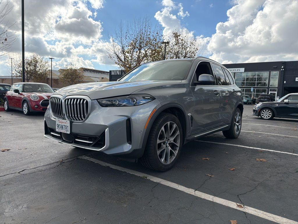 2024 BMW X5 40i's photo