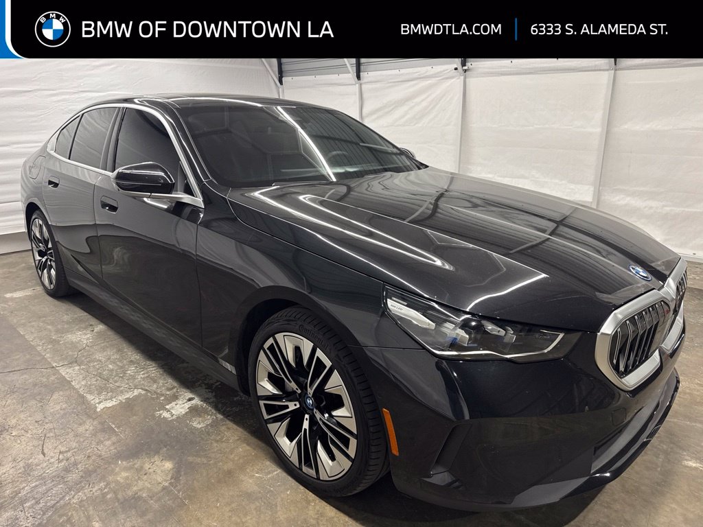 2025 BMW i5