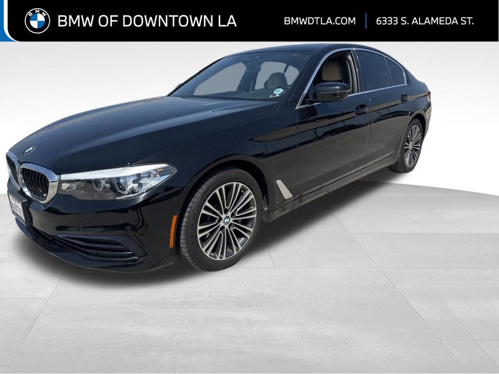 2019 BMW 5 Series 530i Sedan's photo