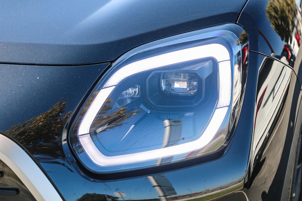 2025 Mini Cooper Base Iconic photo 4