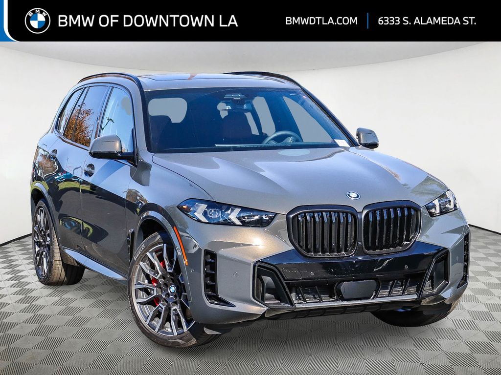 2026 BMW X5 50e's photo