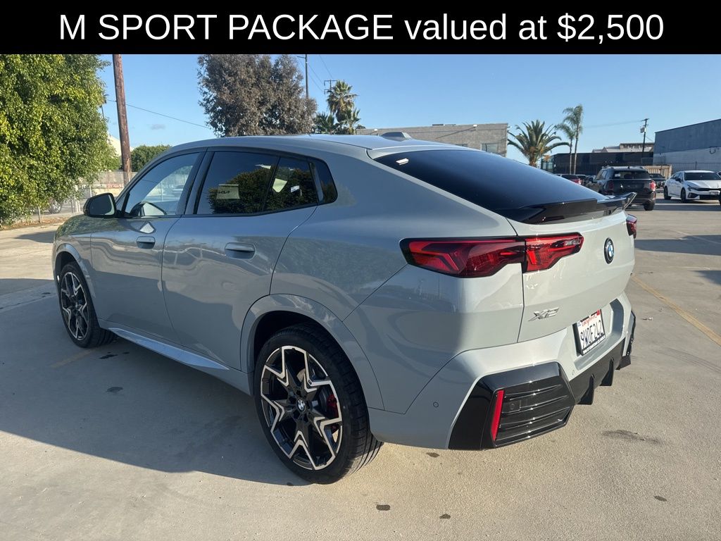 2026 BMW X2 xDrive28i photo 3