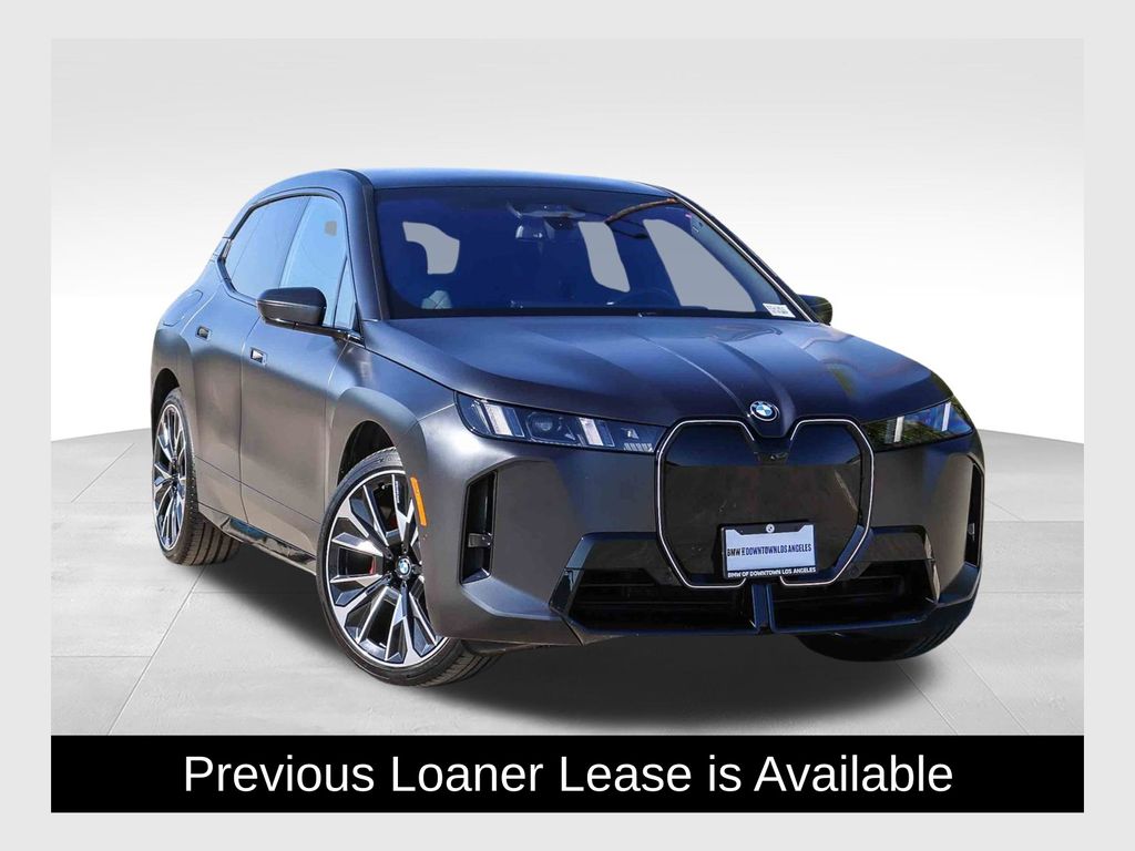 2026 BMW iX xDrive60's photo