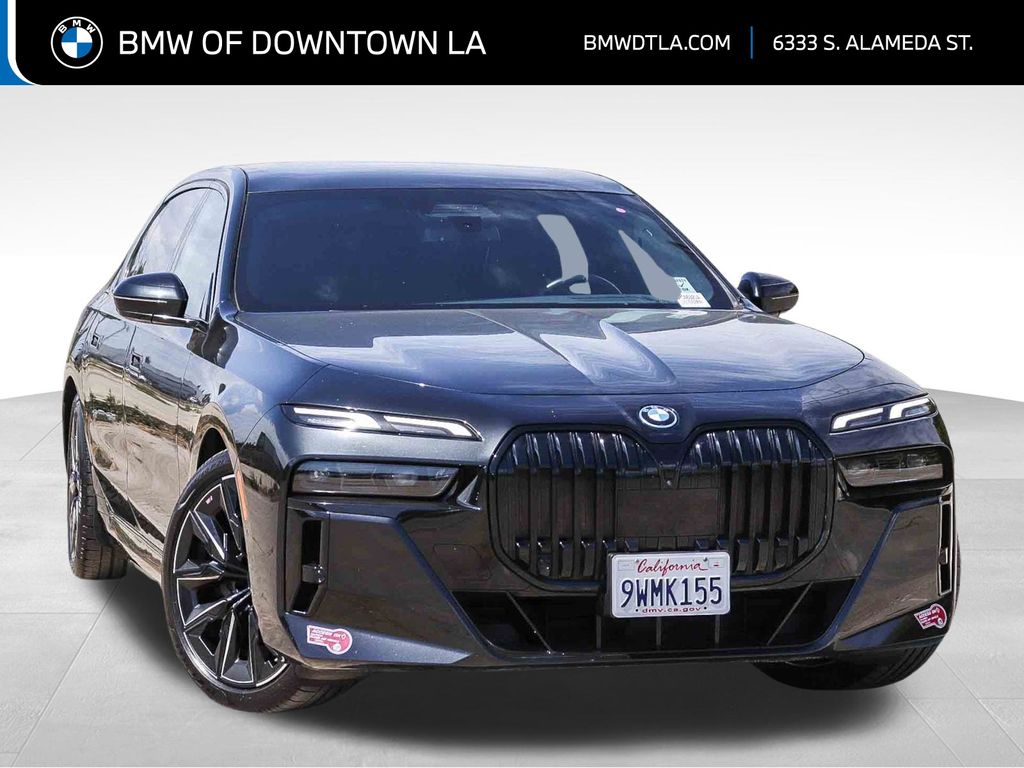 2023 BMW i7 xDrive60's photo