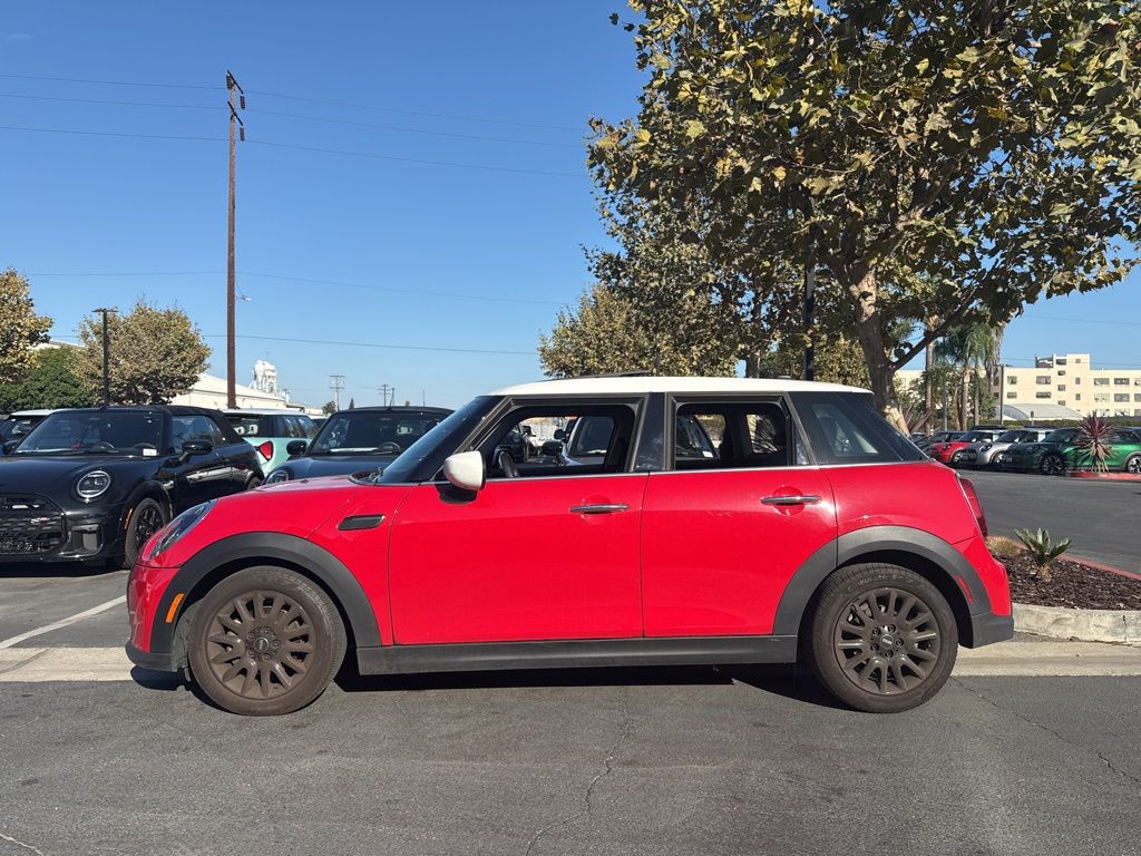 2023 Mini Cooper Signature photo 2