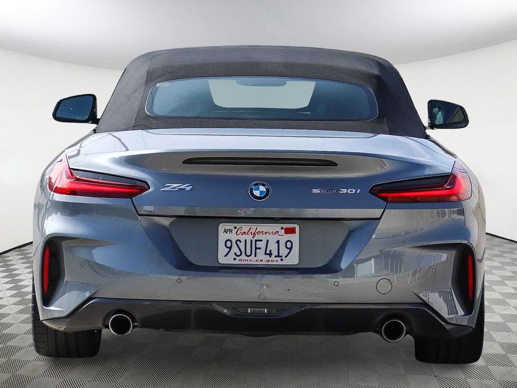 2026 BMW Z4 sDrive30i photo 4