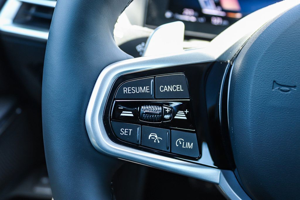 2026 BMW 3 Series 330i - Photo 24