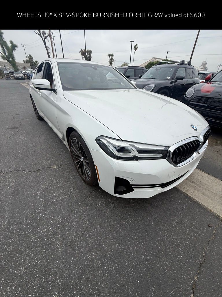 2023 BMW 5 Series 530i photo 4
