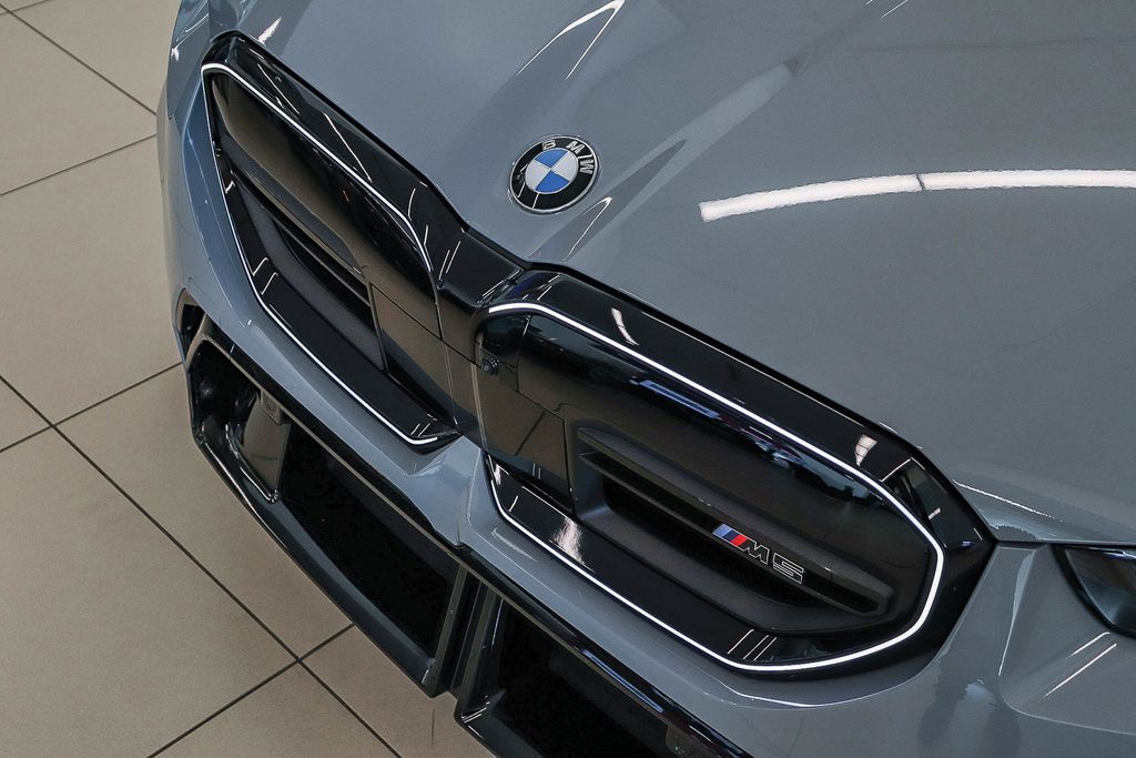 2026 BMW M5 M5 - Photo 9