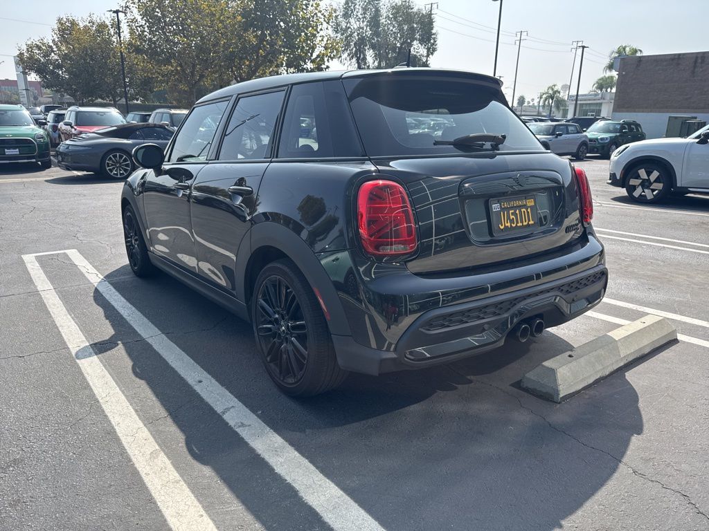 2023 Mini Cooper Hardtop S photo 3