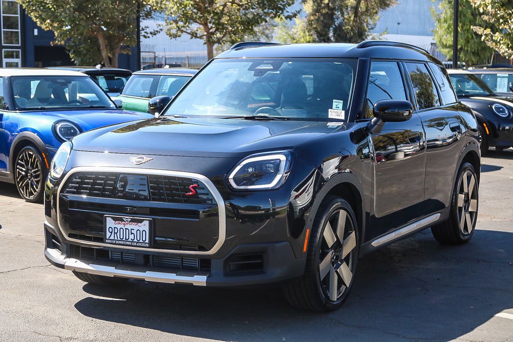 2025 Mini Cooper Base Iconic photo 3