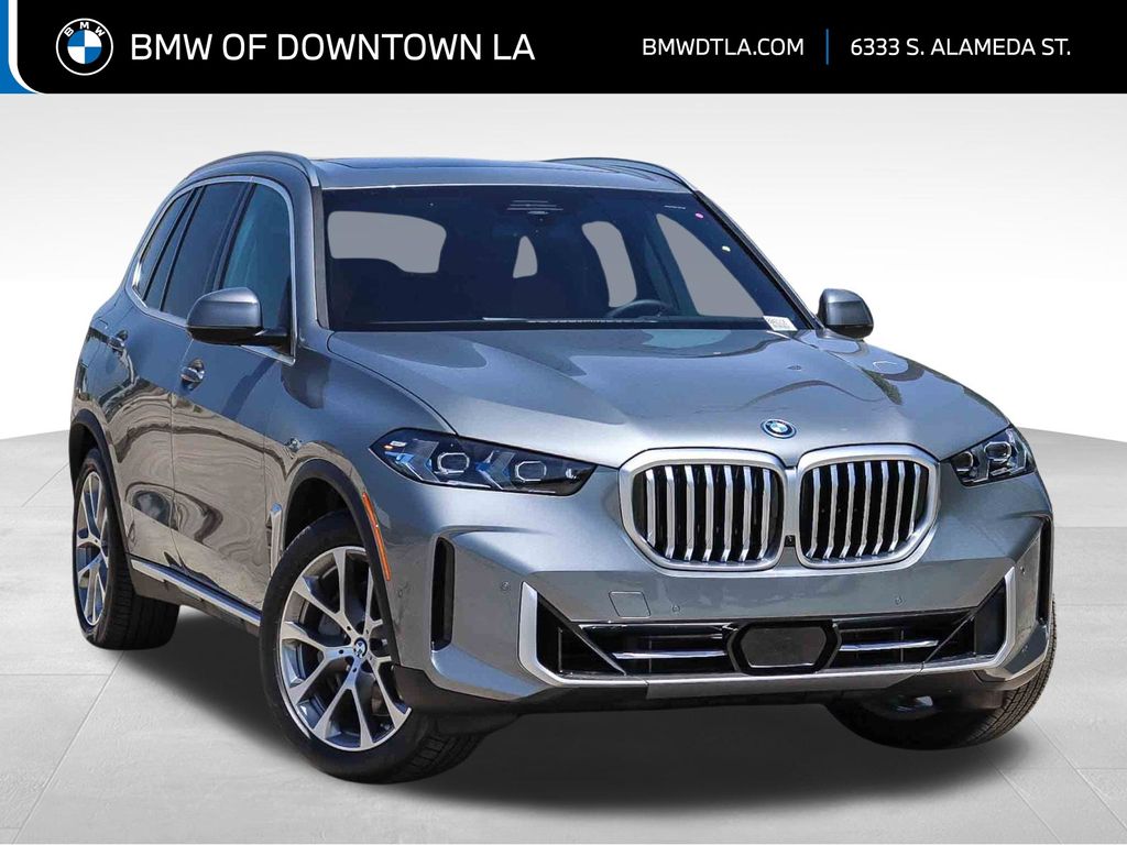 2026 BMW X5 xDrive50e's photo