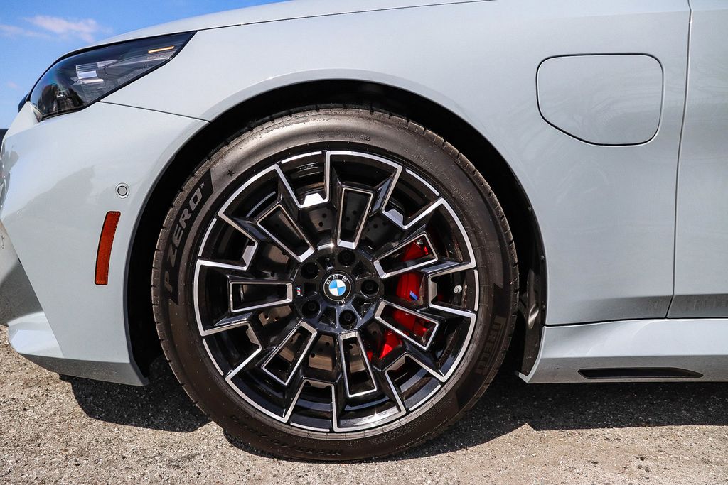 2026 BMW M5 M5 - Photo 13