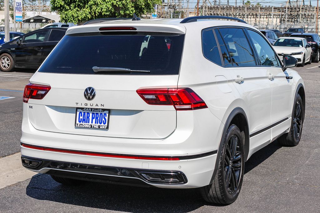 Tiguan SE R-LINE BLACK